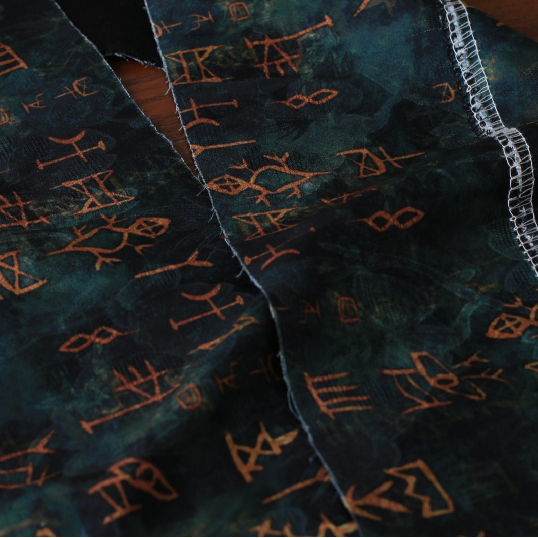 Oracle Bone Script Jacquard Re - Sewing Tie Dye incelemesi ve fiyatı